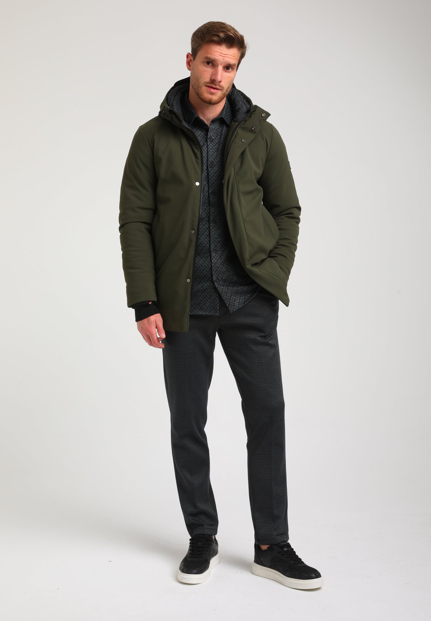 Minimalistische parka stretch | Army